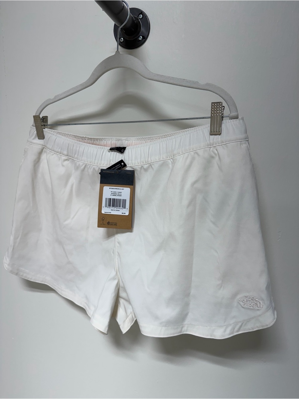 NWT! The North Face Women’s White Athletic Shorts
